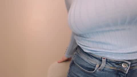 Snapshot of hartfoxx chatting on February 2025 04:07:02 AM hartfoxx online show from February 2025 04:07:02 AM