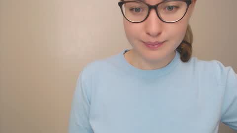 Snapshot of hartfoxx chatting on November 2025 01:06:01 AM hartfoxx online show from November 2025 01:06:01 AM