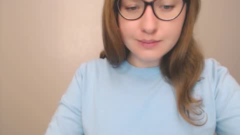 Snapshot of hartfoxx chatting on November 2025 10:18:02 PM hartfoxx online show from November 2025 10:18:02 PM