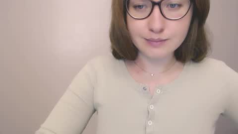 Snapshot of hartfoxx chatting on December 2025 09:43:01 PM hartfoxx online show from December 2025 09:43:01 PM