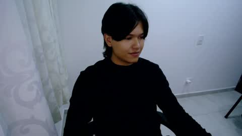 Snapshot of haru_boi chatting on January 2025 02:00:02 AM Haru online show from January 2025 02:00:02 AM