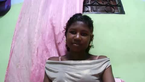 Snapshot of hasleyinah chatting on January 2026 05:27:02 PM hasleyinah online show from January 2026 05:27:02 PM