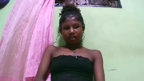 Snapshot of hasleyinah chatting on January 2026 07:55:01 AM hasleyinah online show from January 2026 07:55:01 AM