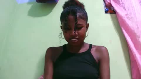 Snapshot of hasleyinah chatting on January 2026 12:53:01 PM hasleyinah online show from January 2026 12:53:01 PM