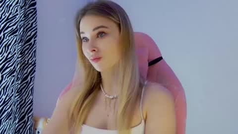 Anna online show from May 2026 09:37:01 AM