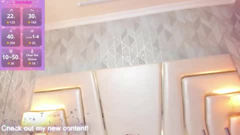 hatsajones online show from March 2026 04:14:01 AM