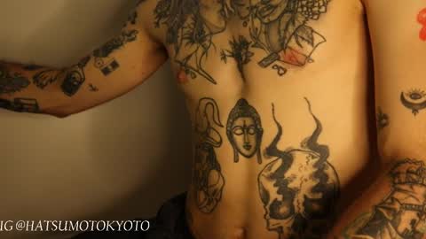 More content   2   online show from March 2025 10:56:01 PM