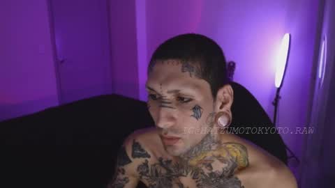 More content   2   online show from October 2025 03:12:02 AM