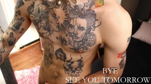 Snapshot of hatsumotokyoto chatting on April 2026 04:46:01 AM More content 2 online show from April 2026 04:46:01 AM