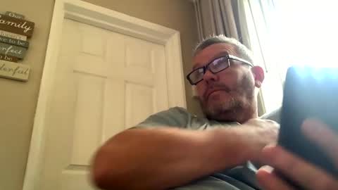 hawks2113 online show from December 2024 12:19:02 PM