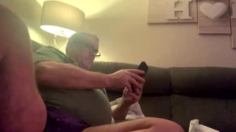 hawks2113 online show from February 2025 11:09:02 PM