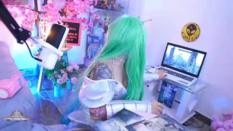Snapshot of hayami_dai chatting on April 2026 02:42:02 AM Hayami Dai online show from April 2026 02:42:02 AM