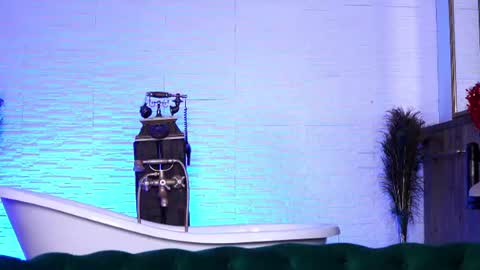 Haylie online show from July 2026 07:49:02 PM