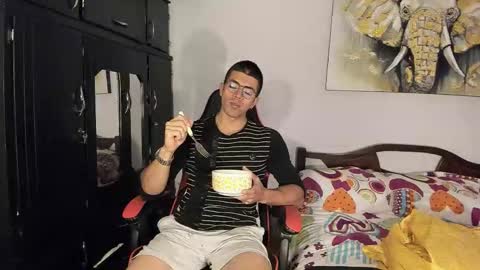 Snapshot of hazbinstudio chatting on October 2025 11:06:02 PM hazbinstudio online show from October 2025 11:06:02 PM