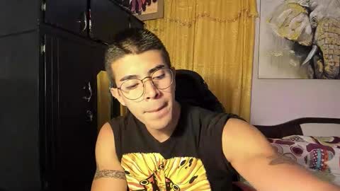 Snapshot of hazbinstudio chatting on October 2025 09:59:02 PM hazbinstudio online show from October 2025 09:59:02 PM