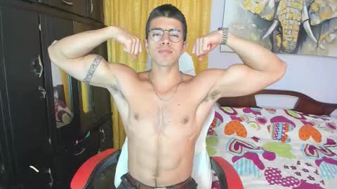 Snapshot of hazbinstudio chatting on October 2025 10:44:02 PM hazbinstudio online show from October 2025 10:44:02 PM