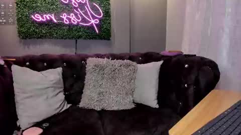 Maria  online show from July 2026 05:53:02 PM