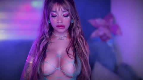 Marie online show from February 2025 01:23:01 AM