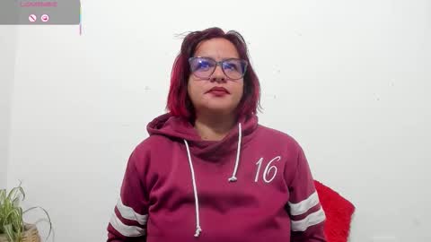 Snapshot of hazel_34 chatting on March 2026 09:26:01 AM hazel online show from March 2026 09:26:01 AM