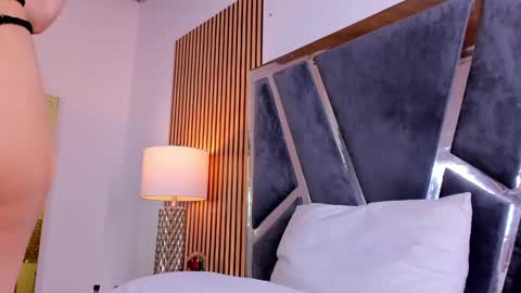 Snapshot of hazel_ross_tcw chatting on December 2024 08:01:02 PM Hazel online show from December 2024 08:01:02 PM