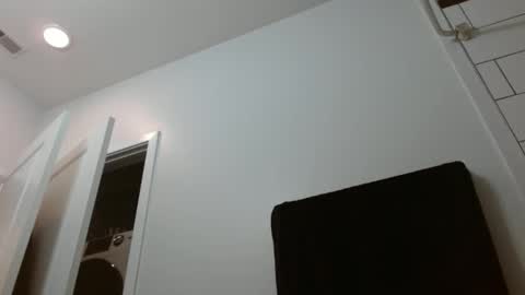 Hazel online show from December 2024 01:56:02 PM