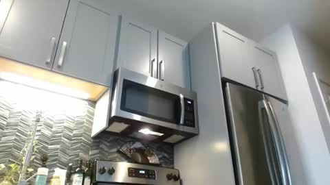 Hazel online show from January 2025 06:30:01 PM