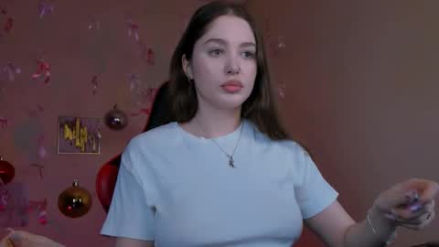 Hazel online show from December 2025 12:09:01 PM