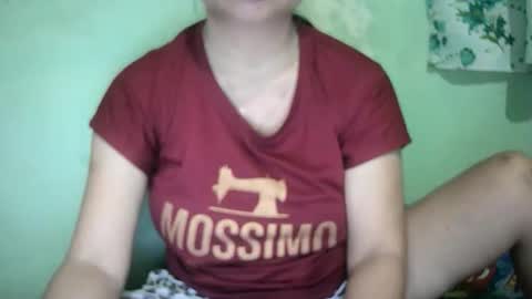 Snapshot of hazeldhane chatting on May 2026 09:21:01 PM hazeldhane online show from May 2026 09:21:01 PM