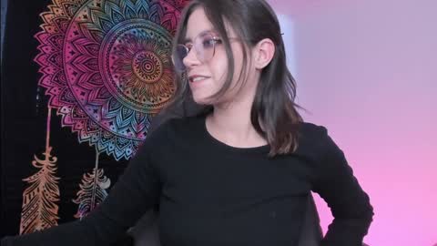 Snapshot of hazelkush00 chatting on December 2024 08:44:02 PM HazelKush online show from December 2024 08:44:02 PM