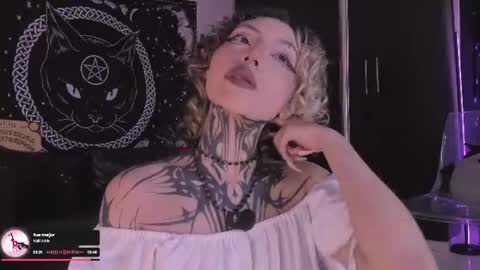 Snapshot of hazellwitch chatting on June 2026 09:06:02 PM Hazell Witch online show from June 2026 09:06:02 PM