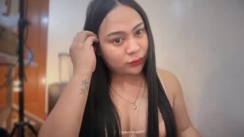 HAZEL MADONNA online show from June 2026 06:07:01 AM