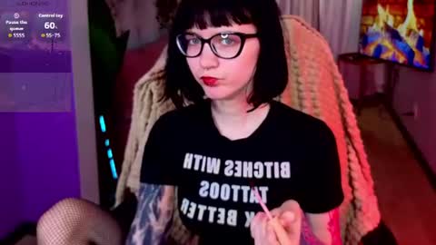 hazeltompson online show from July 2026 12:14:01 PM