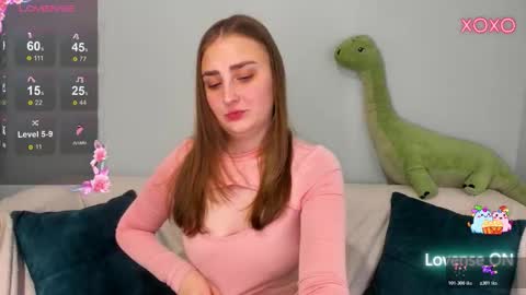 hazevee online show from February 2026 06:26:01 AM