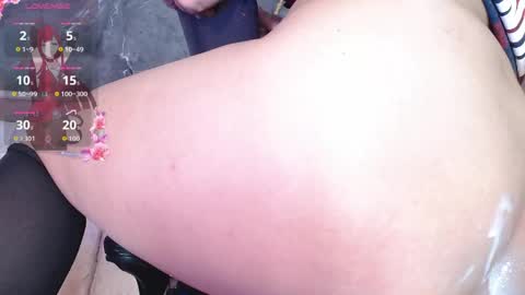 hazumi_tsu online show from May 2026 11:33:01 PM