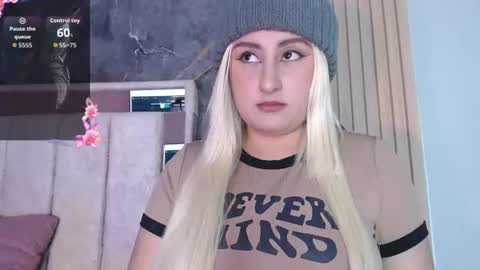 hazumi_tsu online show from June 2026 12:59:01 AM