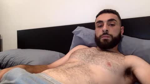 Snapshot of hbabian chatting on September 2025 10:23:02 PM hbabian online show from September 2025 10:23:02 PM