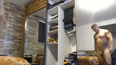 Brazilian bigdick online show from December 2024 08:47:01 PM