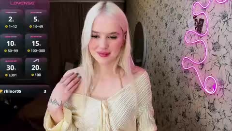 Valeria online show from March 2025 01:26:02 PM