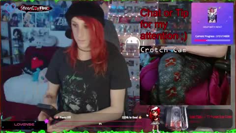 Snapshot of heartmyarc chatting on December 2024 08:28:02 AM HeartMyArc online show from December 2024 08:28:02 AM