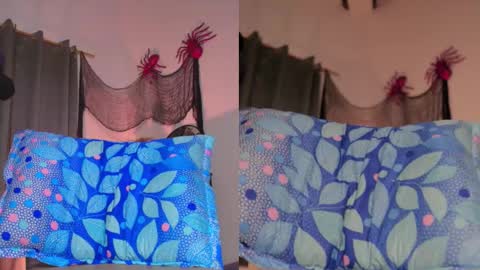 Snapshot of heaven_puertas chatting on October 2025 05:48:02 AM heaven_puertas online show from October 2025 05:48:02 AM