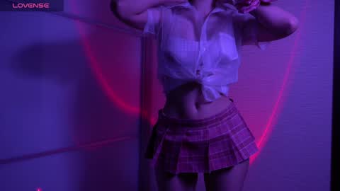 Snapshot of heavenly_diva653 chatting on January 2025 12:50:01 PM Andrea you can subscribe for now there will be posts soon and my favorite body for you online show from January 2025 12:50:01 PM