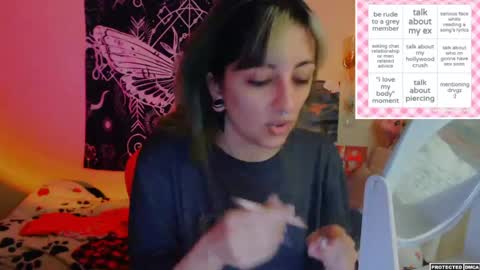 Snapshot of heavenlycreature chatting on April 2026 12:35:01 AM Diana online show from April 2026 12:35:01 AM