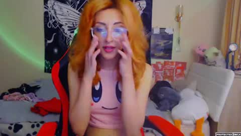 Snapshot of heavenlycreature chatting on June 2026 12:32:01 AM Diana online show from June 2026 12:32:01 AM