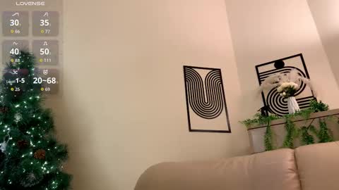 Snapshot of heavenmoth chatting on January 2026 05:27:02 PM heavenmoth online show from January 2026 05:27:02 PM