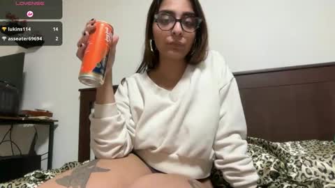 Snapshot of heavensbunny chatting on January 2026 01:52:02 AM heaven the muslim slut online show from January 2026 01:52:02 AM