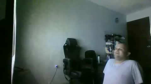 Snapshot of heavy_rebellxc chatting on January 2025 07:31:01 AM Heavy Rebell online show from January 2025 07:31:01 AM