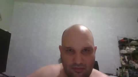 Snapshot of heavy_rebellxc chatting on March 2025 06:24:02 AM Heavy Rebell online show from March 2025 06:24:02 AM