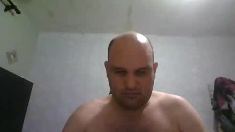 Snapshot of heavy_rebellxc chatting on September 2025 04:33:02 AM Heavy Rebell online show from September 2025 04:33:02 AM