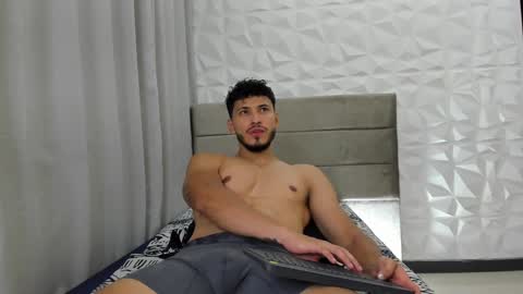 Snapshot of heavy_thor chatting on December 2024 12:13:01 AM Thor online show from December 2024 12:13:01 AM