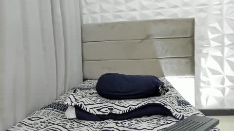 Snapshot of heavy_thor chatting on December 2024 12:41:01 AM Thor online show from December 2024 12:41:01 AM